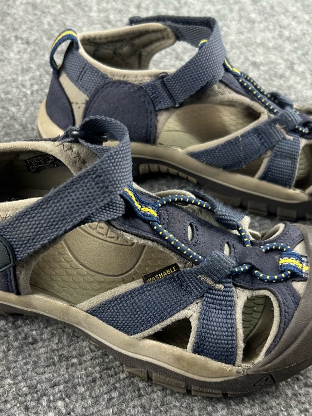 KEEN Kids Navy Blue Waterproof Outdoor Sandals Size 13